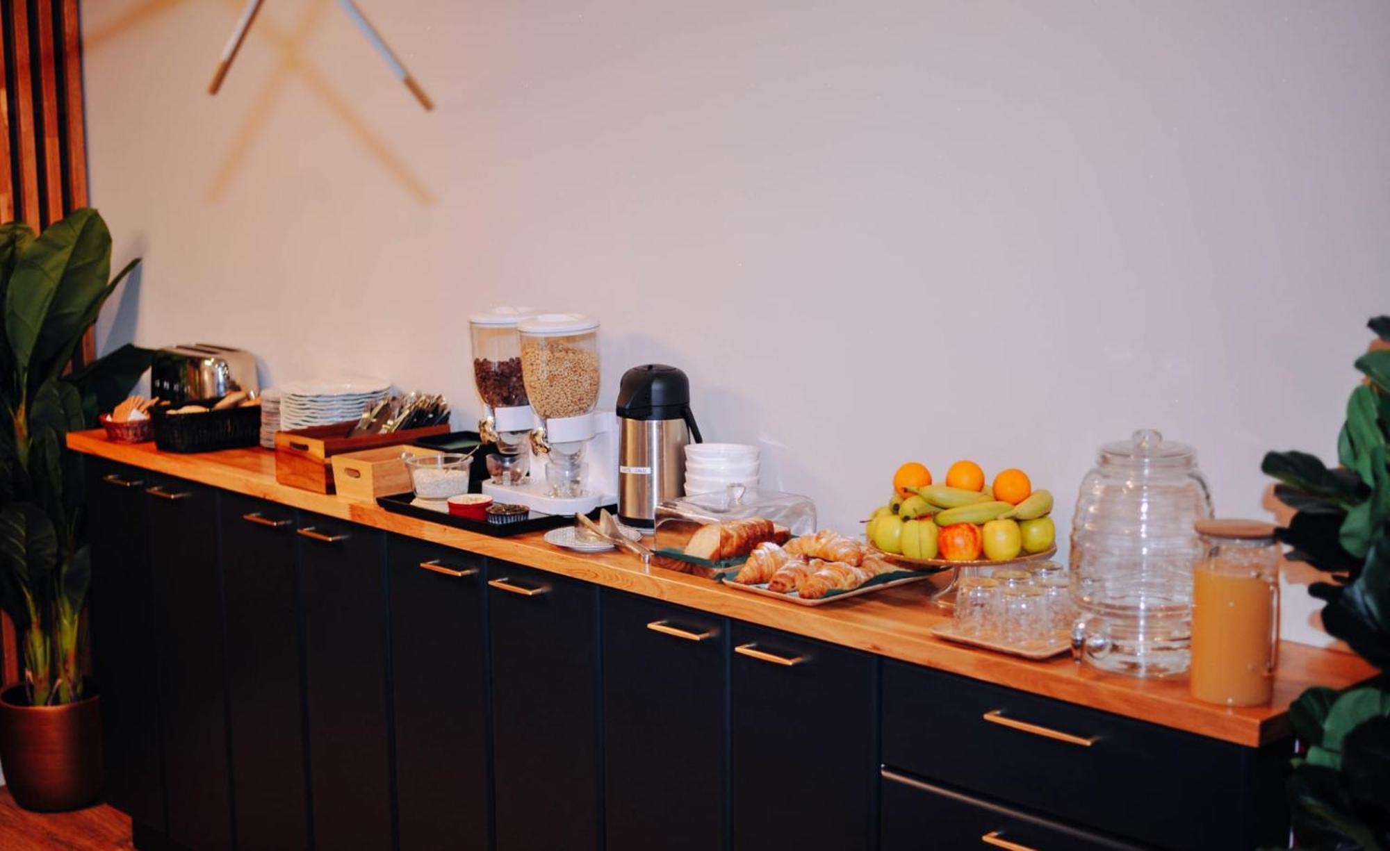 Hotel Angel Sofia Fălticeni エクステリア 写真